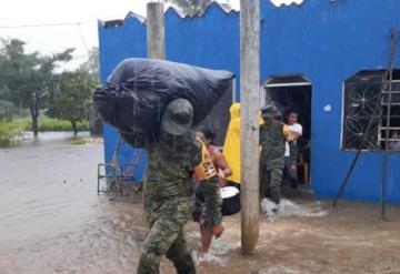 El Ejército y Fuerza Aérea Mexicana, continúan aplicando el Plan DN-III-E, en su fase de recuperación por la pasada inundación