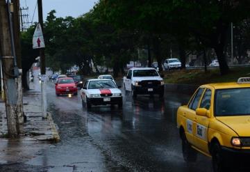 Clima: Onda Tropical 14 dejará lloviznas  y lluvias moderadas este miércoles