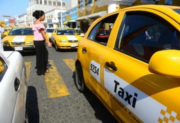 Taxistas piden nueva tarifa