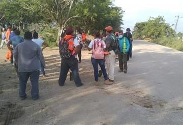 Habitantes de Chichonal se protestan contra constructora