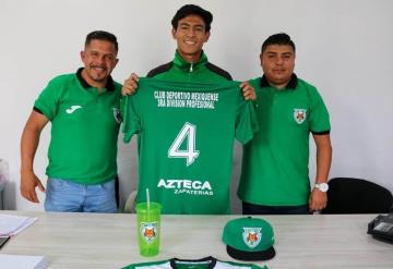 Tres futbolistas tabasqueños seguirán picando piedra fuera del edén mexicano