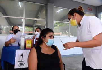 Continúa el proceso de vacunación contra el COVID-19 a la población de 18 a 29 años