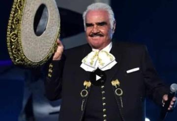 La familia de Vicente Fernández dio informe sobre su salud