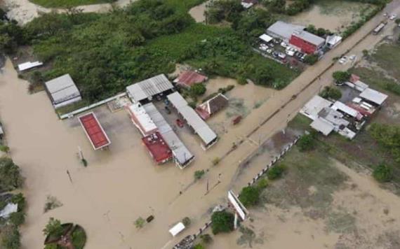 Serías inundaciones enfrenta la cabecera municipal de Pichucalco