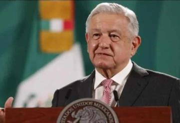 México está "saliendo adelante" tras desastres: AMLO