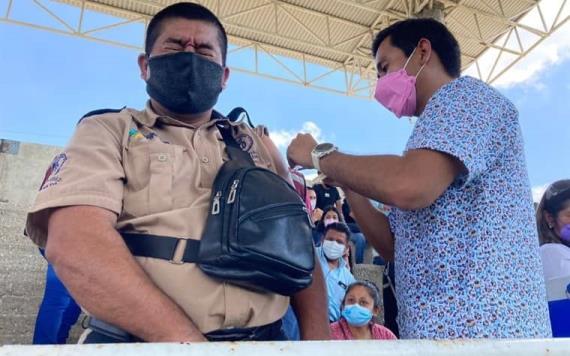 Vacuna COVID: Reprogramarán a rezagados de Cárdenas