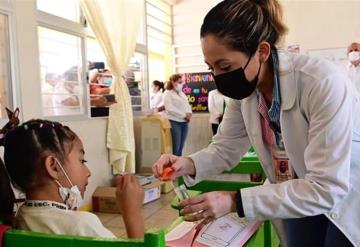 Pruebas PCR aplicada a niños en primaria da confianza a padres con retorno a clases