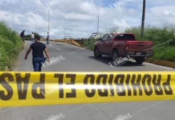 Encuentran el cuerpo sin vida de una persona del sexo masculino sobre el puente la Pigua