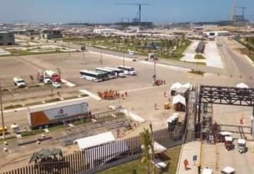 Paran labores trabajadores de ICA FLOUR dentro de la refinería Dos Bocas