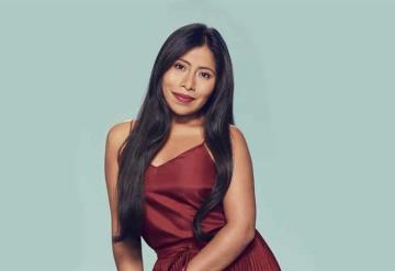 Yalitza Aparicio presumiendo su figura ante sus seguidores