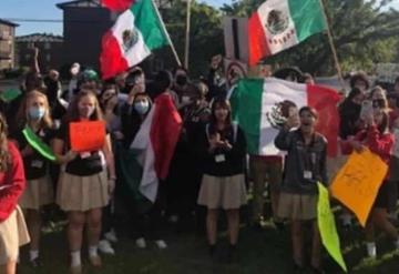 Estudiantes mexicanos protestan contra racismo en E.U bailando "Payaso de rodeo"