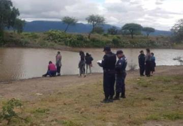 Menor cae a río y su padre se lanza para salvarlo; ambos pierden la vida ahogados