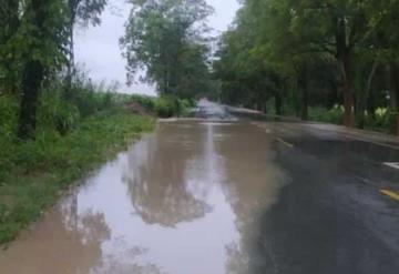 Vado de agua sobre la Villahermosa -Teapa