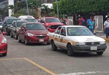 Taxistas en Chiapas se pronuncian completamente contra ingreso de Uber