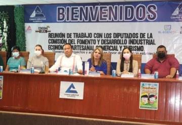 Canaco Servytur Villahermosa presenta a diputados cinco proyectos prioritarios para 2022