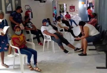 Inicia vacunación a jóvenes de 12 a 17 años con enfermedades crónicas