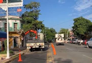 Camión vactor deja sin luz el centro de Villahermosa