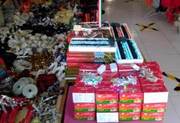 Comercios esperan repuntar ventas con artículos navideños