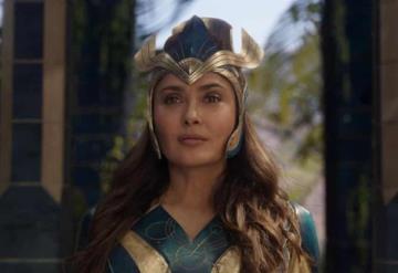 Salma Hayek llora al ser la primera heroína mexicana de Marvel