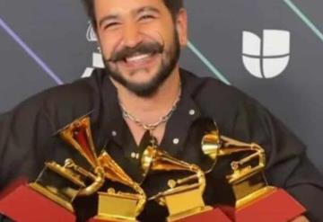 Camilo le agradece a índigo  y se lleva cuatro Latin Grammys