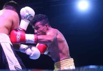 El tabasqueño excampeón regional Luis Kiko Guzmán regresó de estupenda forma en el boxeo profesional