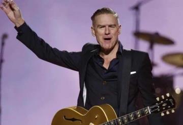 Bryan Adams da positivo al Covid-19 por segunda vez en menos de un mes