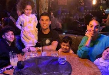 Espectacular decoración navideña en casa de Cristiano Ronaldo