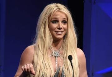 Britney Spears arrasa con crop top en Instagram