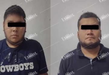 Detienen a dos masculinos responsables de haberse robado un auto compacto en la cabecera municipal de Cunduacán