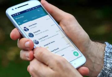 Descubre si desactivaron las palomitas azules y te están ignorando en WhatsApp