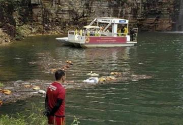 Derrumbe de rocas en Brasil deja 10 muertos