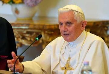 Benedicto XVI acusado de no actuar en casos de abuso de menores