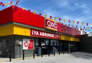 Oxxo supera a Starbucks y Mc Donalds en el número de tienda en México