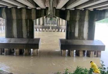 Supervisan los niveles del río Samaria en Cunduacán ante el aumento de sus niveles