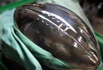 Tiffany & Co. le pone glam al Super Bowl con su trofeo