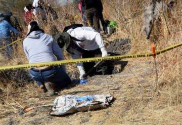 En predio baldío las autoridades localizan dos cuerpos humanos en Guanajuato