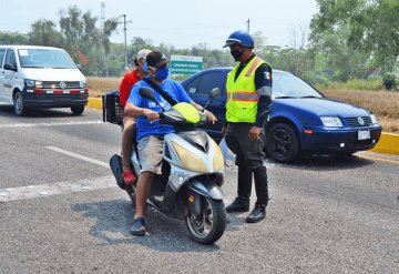 Ignoran reglamento de tránsito, 157 infracciones por día