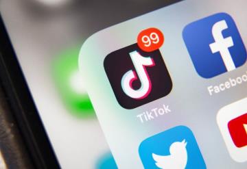 Trabajadora del Sam’s enamora a usuarios de TikTok