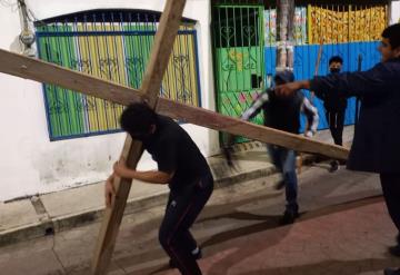 Jóvenes preparan Viacrucis viviente en Teapa