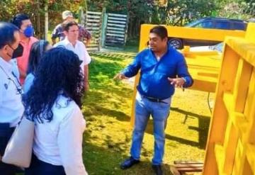 Realizan proyecto ecológico, la unión de productores de coco en el estado ante el tecnológico y autoridades municipales