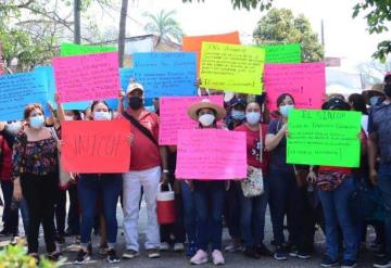 Integrantes del SINTCOP se manifestaron para pedir resolución de las violaciones al contrato colectivo de trabajo