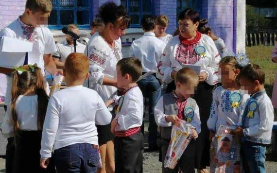 Sin noticias de los niños de Chernóbil, siguen sin servicios de comunicación