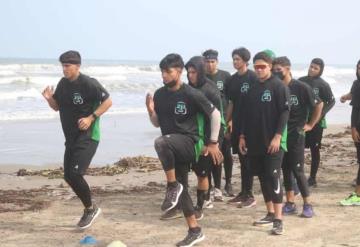 Con mucho entusiasmo Olmecas de Tabasco inició su pretemporada con trabajo de playa