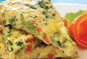 Cómo hacer una tortilla de patatas a la española. Receta Fácil