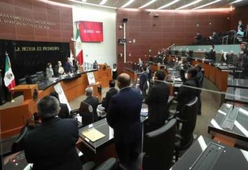 Piden senadores respetar a México