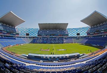 Gobernador clausuró palco de marca cervecera en el estadio Cuauhtémoc