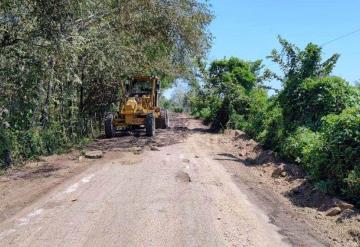 Reconstruyen por fin tramos donde ronda la muerte vía Jonuta-Frontera