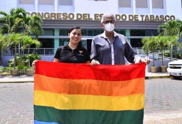 Comunidad LGBTT de la entidad sostiene un encuentro con los legisladores de Morena