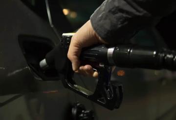 Petroleras se deslindan del alza en precios de la gasolina en EU