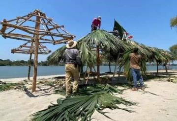 En Jonuta alistan playón para recibir a vacacionistas en la temporada de Semana Santa